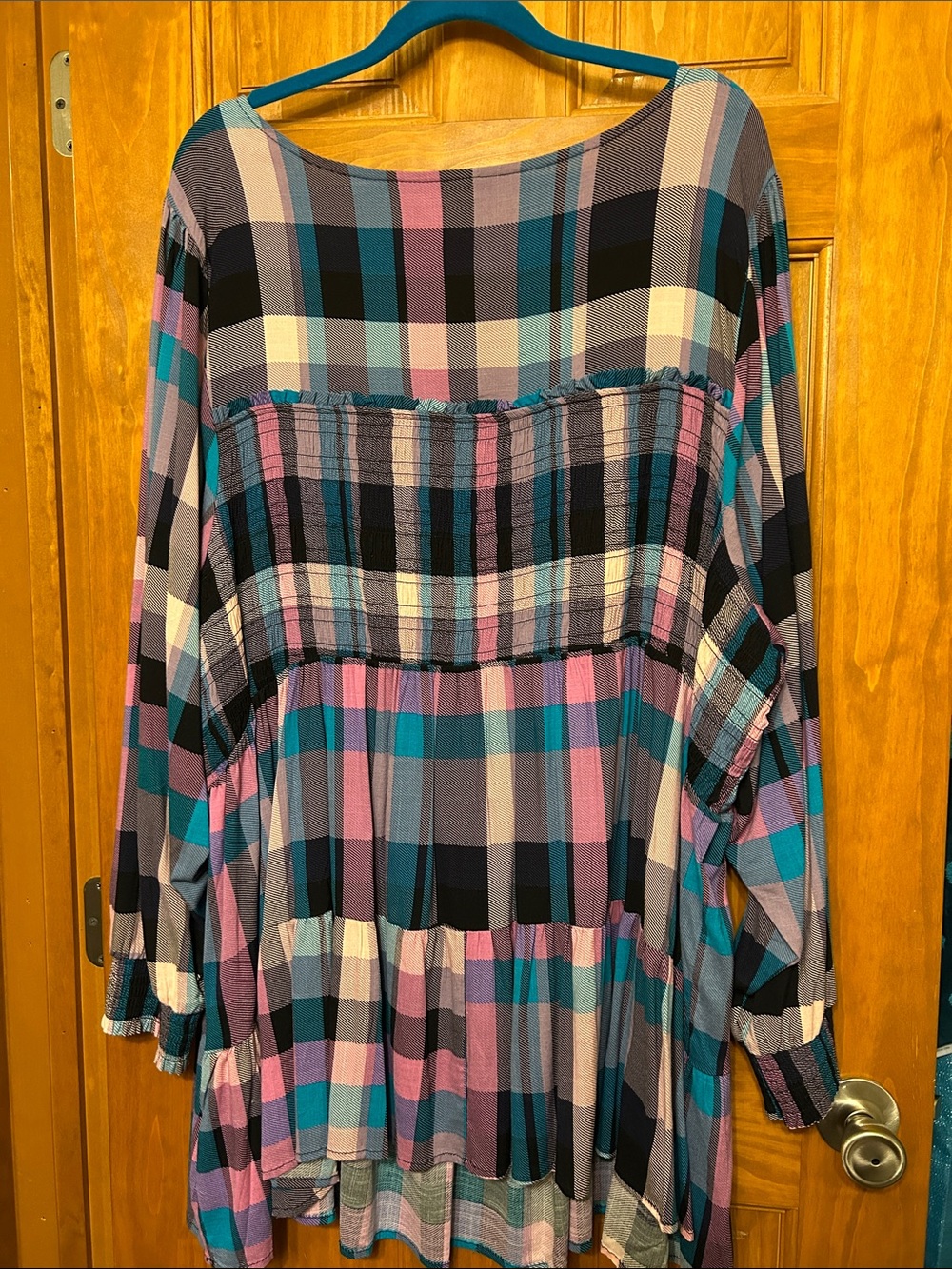 Torrid Multi Block Plaid Tiered Rayon Slub Smocked Babydoll size 6 - Picture 3 of 5